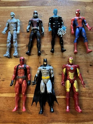 7 x Superhelden -Actionfiguren – Marvel - 30cm Spider-Man, Iron Man, Batman - Bild 1 von 4
