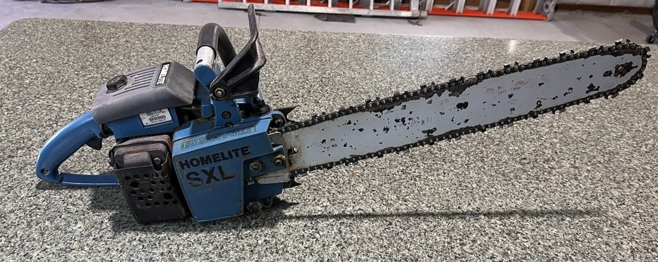 Homelite Old Blue Limited Edition SXL Model 30th Anniversary Chainsaw - Image 1 of 4