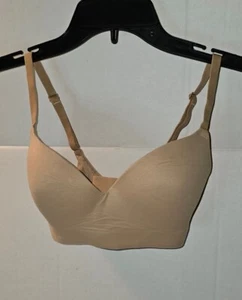 Soma Wireless 32C Nude Bra Adjustable Strap Back Closure - Picture 1 of 4