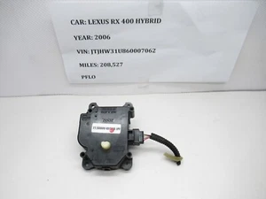 2006-2008 Lexus RX AC Blend Door Actuator Motor 0637008810 OEM - Picture 1 of 6