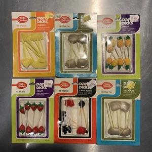 Vtg Betty Crocker Appetizer Food Party Picks Clams Cheese Pineapple Poker Apples - Picture 1 of 9