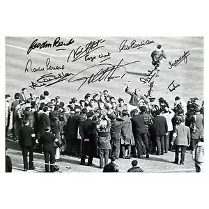 England Signed 1966 World Cup Final Photo England Autograph COA - Picture 1 of 3