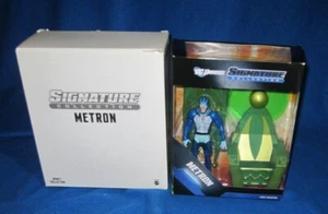 Figura de acción DC Universe Signature Collection Metron W8822 NUEVA - Imagen 1 de 4