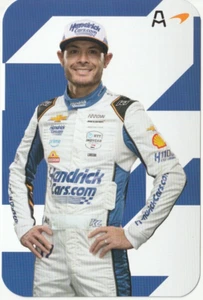 Tarjeta fotográfica de héroe de Kyle Larson Indianapolis 500 2025 McLAREN INDY CAR Nascar doble - Imagen 1 de 2
