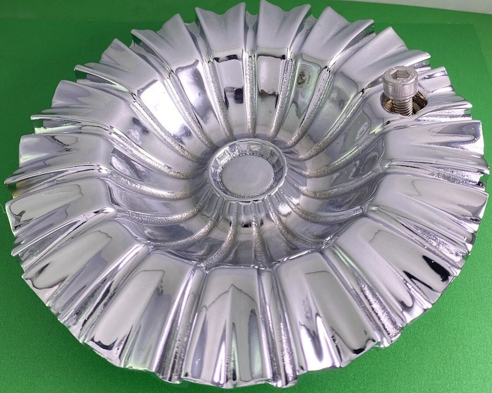 Tapa central de rueda cromada personalizada BAZO BAZ034-SUV Foto 1 de 3