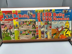 Lote de 9 cómics de Betty Veronica Josie Archie de 1960 grado medio/bajo 5212 - Imagen 1 de 1