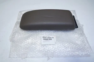 ¡LEER! Nuevo OEM TOYOTA 4RUNNER Y TACOMA CONSOLA PUERTA SUPERIOR 58905-35040-E0 Envío GRATIS - Imagen 1 de 7