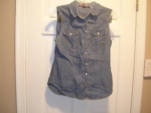 XXI Premium Denim ärmellose Bluse, Größe S - Bild 1 von 2