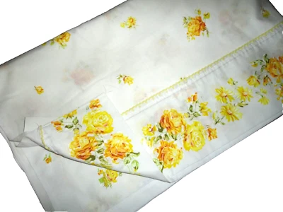 VINTAGE PENNEY FASHION MANOR YELLOW LEMON FLORAL BORDER FULL FLAT SHEET 80X92 - Image 1 of 4