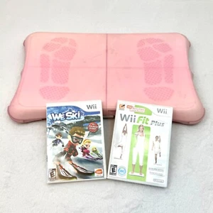 Nintendo Wii Balance Board + 2 Juegos Wii Fit Plus y Wii Esquí Probado y Funciona - Imagen 1 de 12