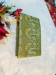 Indian Saree - Picture 1 of 5