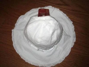 White Seersucker Sun Hat Baby One size NWT 6-12M Faded Glory - Picture 1 of 3