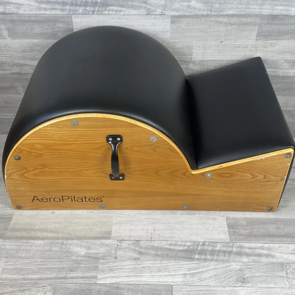 Corrector de postura de columna acolchada de madera Stamina AeroPilates barril de estiramiento Foto 1 de 4