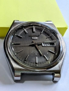 Seiko Automatic 6119-8410S.S. case 39mm X 43mm Just Serviced - Imagen 1 de 24