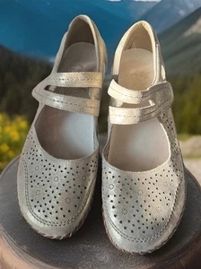Rieker Antistress Perforated Leather Mary Jane Shoes UK Size 7 Pale Gold G.C. - Picture 1 of 12