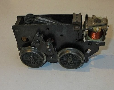 LIONEL #249-100 POST WAR STEAMER MOTOR ,W/101-1 E-UNIT - Image 1 of 4