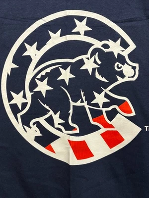 Рубашка мужская Chicago Cubs MLB синяя тяжелый хлопок патриотический американский медведь флаг логотип - Изображение 1 из 4