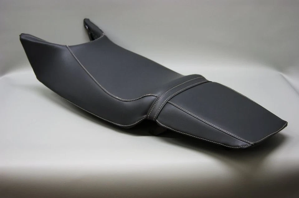 HONDA NT650 Hawk Seat Cover  Hawk GT 650  in  Hi Tac BLACK GRIPPER  (PS) Foto 1 de 1