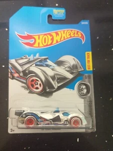 2017 HOT WHEELS - HI-TECH MISSILE 324/365 - SUPER CHROME 8/10 - 1:64 - Picture 1 of 3