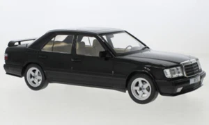Modelcar MCG18341 Mercedes-Benz W124 Tuning schwarz metallic 1986 Maßstab 1:18 - Picture 1 of 1
