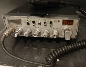Cobra 29 LTD Classic CB Radio with Microphone - Zdjęcie 1 z 5