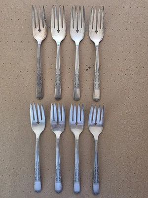 Juego de 8 tenedores de ensalada Tudor Plate Oneida Community patrón Royal York 1937 Foto 1 de 4