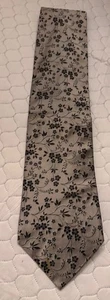 Barneys New York Tie Black Silver Italy Hand Made Silk Floral 3.75” X 59” Vtg - Picture 1 of 3