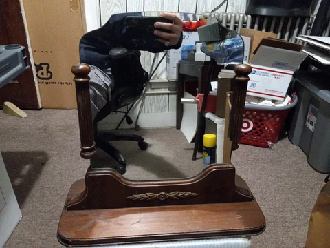 American of Martinsville Vintage Dresser Mirror 16" x12" NOT SURE OF TIME PERIOD Cover
