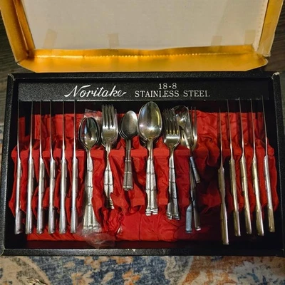 Noritake ORIENTAL MELODY Stainless 18-8 Burnished Bamboo Set of 60 pieces - Image 1 of 4