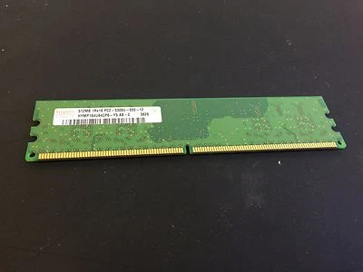 Memoria de escritorio Hynix 512 MB 1Rx16 PC2-5300 DDR2 240 pines MFR P/N HYMP164U64CP6-Y5 Foto 1 de 2