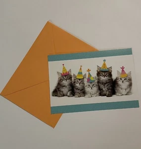 NUEVA tarjeta de felicitación y sobre de cumpleaños para gatitos de sello distintivo - Imagen 1 de 4