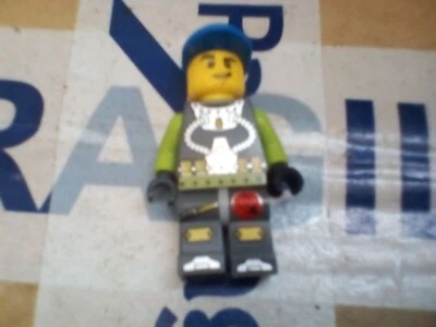 Mini Figura Lego Shiny Alien con Gorra Azul Foto 1 de 3