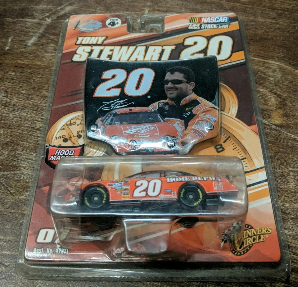 NASCAR Tony Stewart #20 Home DEPOT 2007 Monte Carlo SS Car and Hood Magnet 1 64