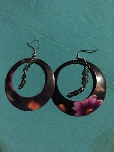 Violet metal floral earrings