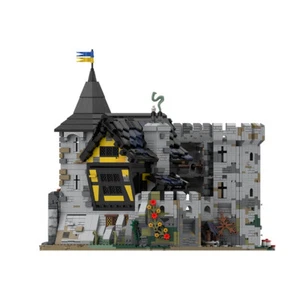 MOC: Medieval Fortress Castle Model Toys Building Set 5812 Pieces Good Quality - Picture 1 of 10