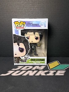 Funko Pop! Vinyl: Edward Scissorhands #979 with Protector - Picture 1 of 7