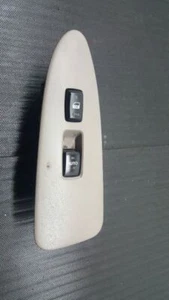 02 LEXUS ES300 PASSENGER SIDE FRONT WINDOW SWITCH OEM 84030-33020 - Picture 1 of 12