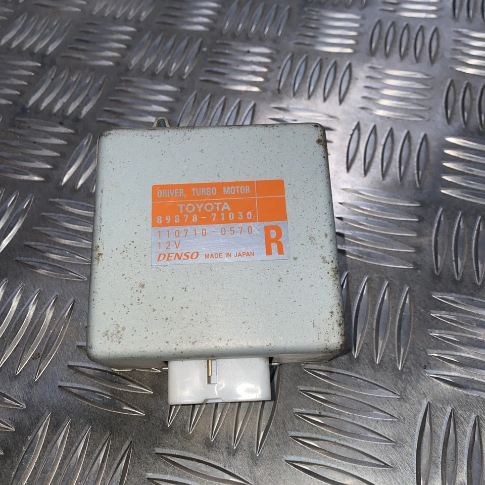 BFD077256 2010 TOYOTA HILUX 3.0 AUTO TURBO DRIVER ECU 89878-71030 - Image 1 of 1