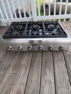 Thermador 36 дюймов профессиональная газовая варочная панель 6 горелок - нержавеющая сталь (PCG366G) - Изображение 1 из 4