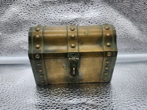 Worlds Fair Item Vintage 1939 Bija INC NYC Metal Treasure Chest Trinket Box  - Picture 1 of 9