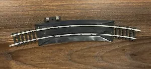 Life-Like HO Scale Black - 18" R Rerailer Terminal Curve Track #25671 - - Picture 1 of 4