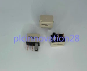 1 PZ NUOVO Relè per auto 156700-2480 - Foto 1 di 2