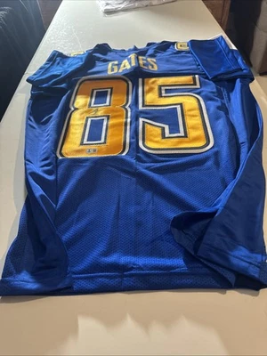 Antonio Gates Camiseta Azul Real Firmada Personalizada Extra Grande Con Certificado de Autenticidad Beckett HOFER ⚡️ Foto 1 de 4