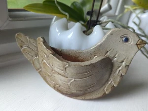 Jarrón de pared vintage arte popular pájaro paloma pared bolsillo jardinera arte cerámica hecho a mano - Imagen 1 de 15