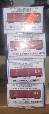 HO Scale Branchline Trains Kit 4 Pack Chicago Great Western 50' Plug Door Boxcar - Image 1 of 2