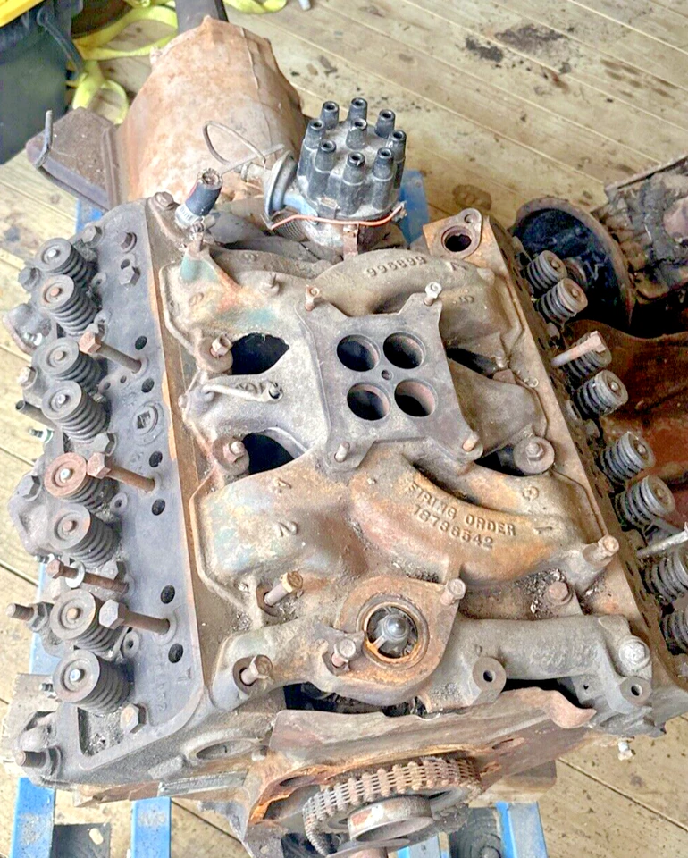 Used OEM GM 1955 Oldsmobile Rocket 324 Engine w/ Transmission for Pick-up (SH) - Image 1 of 4
