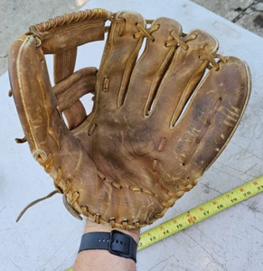 GUANTO DA BASEBALL 24 OO26, BUONE CONDIZIONI - Foto 1 di 8