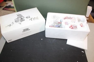 DEPT 56 Heritage Village PEPPERMINT SKATING PARTY #56363 (6er Set) NICHT DISPLAYIERT - Bild 1 von 5