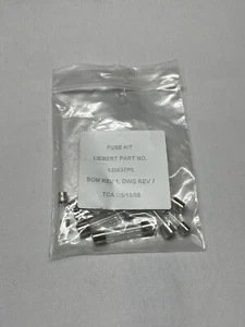REPLACEMENT FUSE KIT 135637P5 - Picture 1 of 2