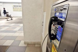 Halfway House Payphone Prepaid phone calling card - Picture 1 of 1